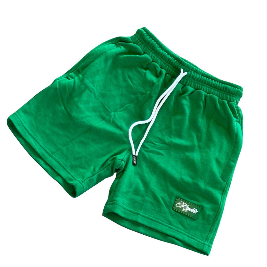 ESSENTIAL SIMPLISTIC SHORTS (EMERALD GREEN)