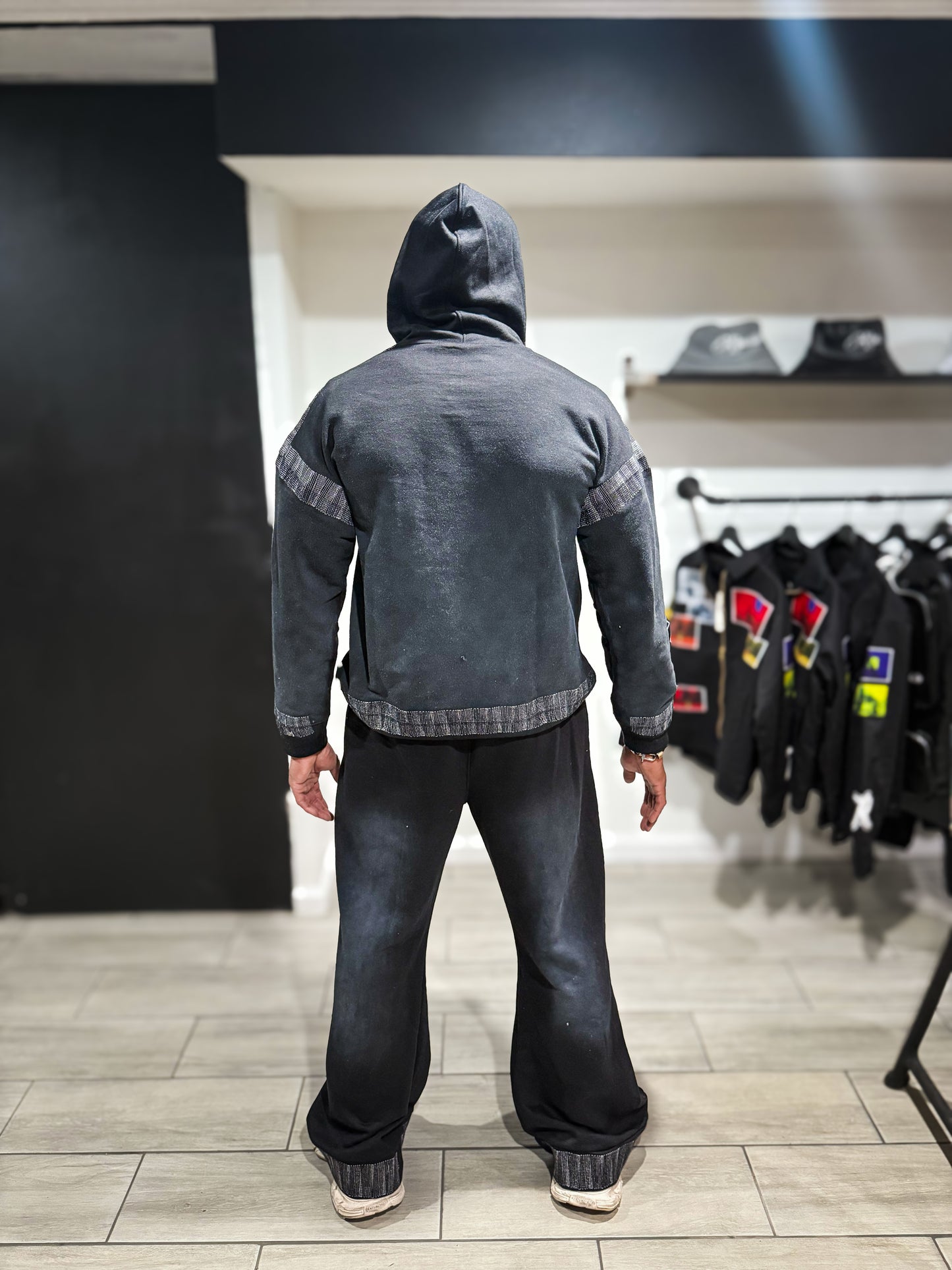 THE MOTLEY DENIM STITCHED SWEATSUIT