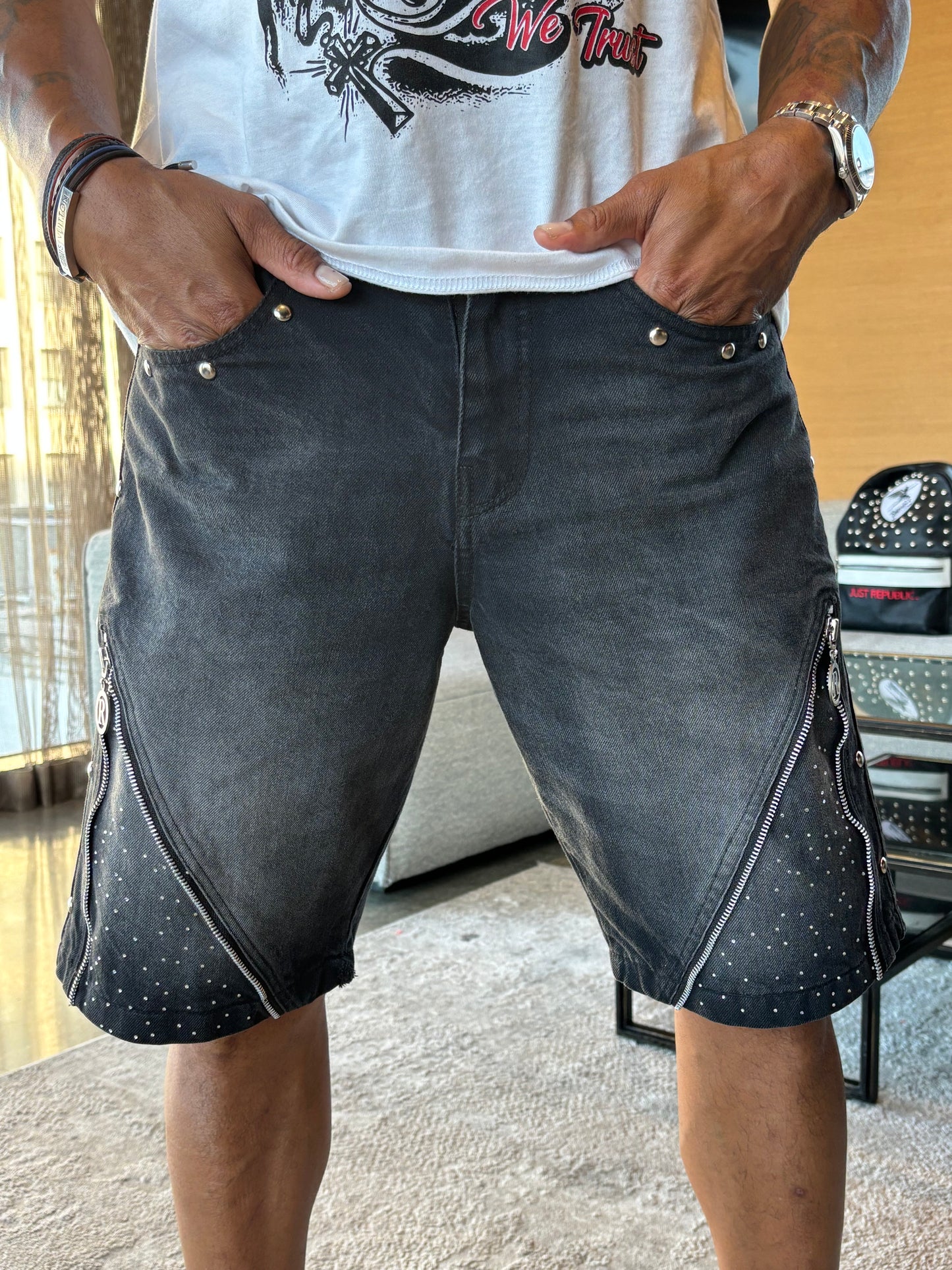 Astro Style Shorts