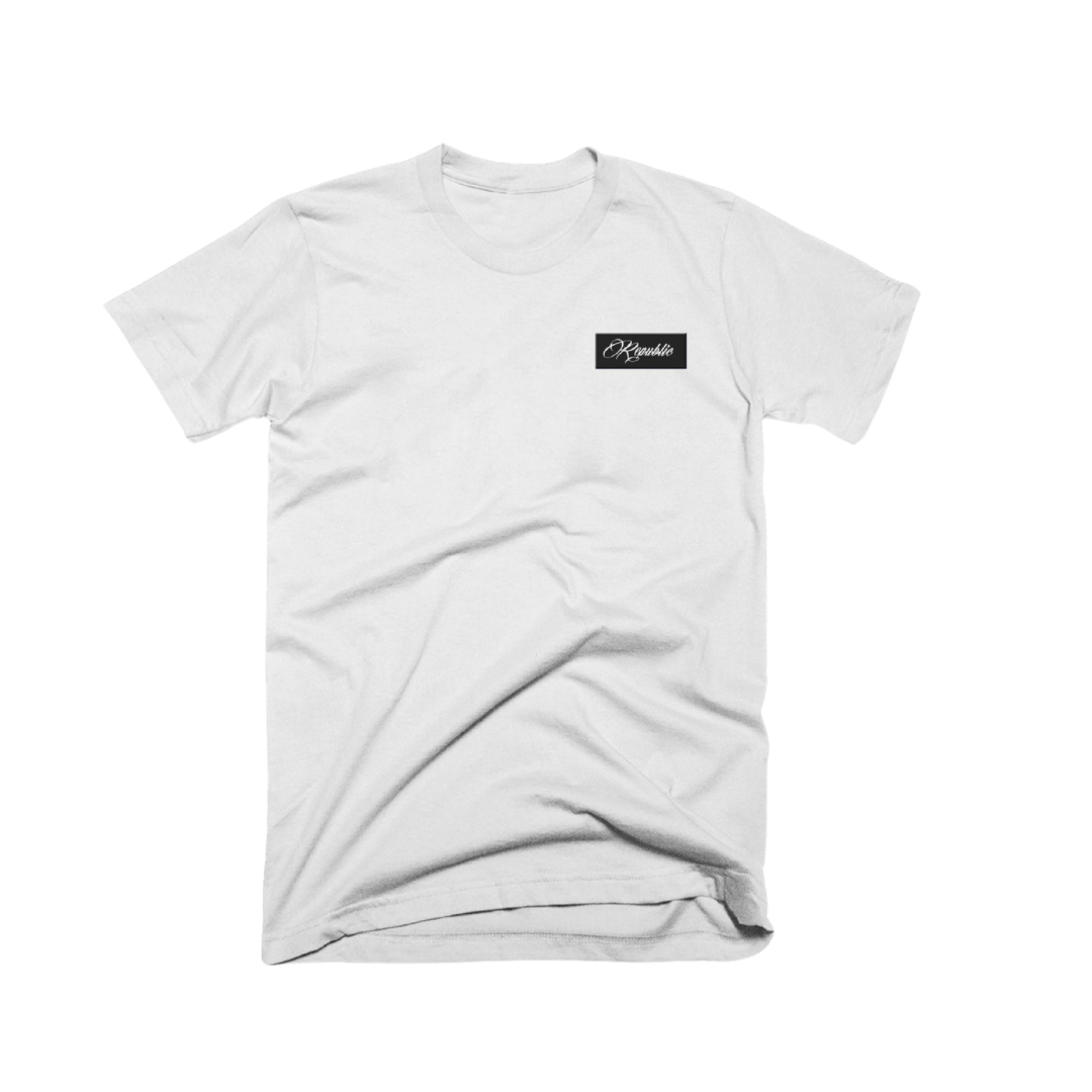 ESSENTIAL SIMPLISTIC TEE (BLACK)