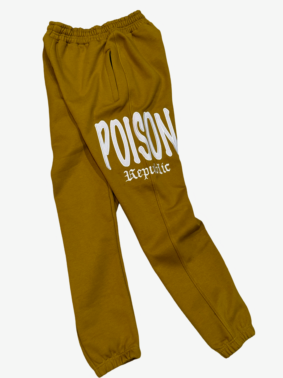 POISON SWEATSUIT