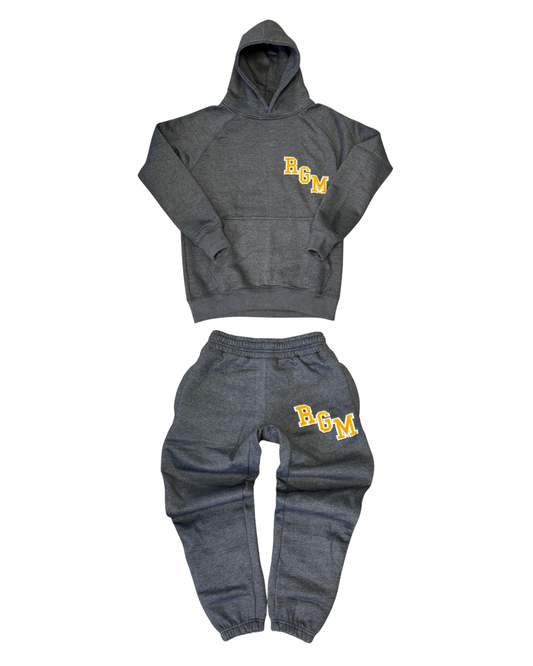 Signature Essential Set