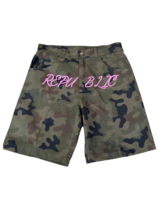 REPUBLIC CAMO UTILITY SHORTS